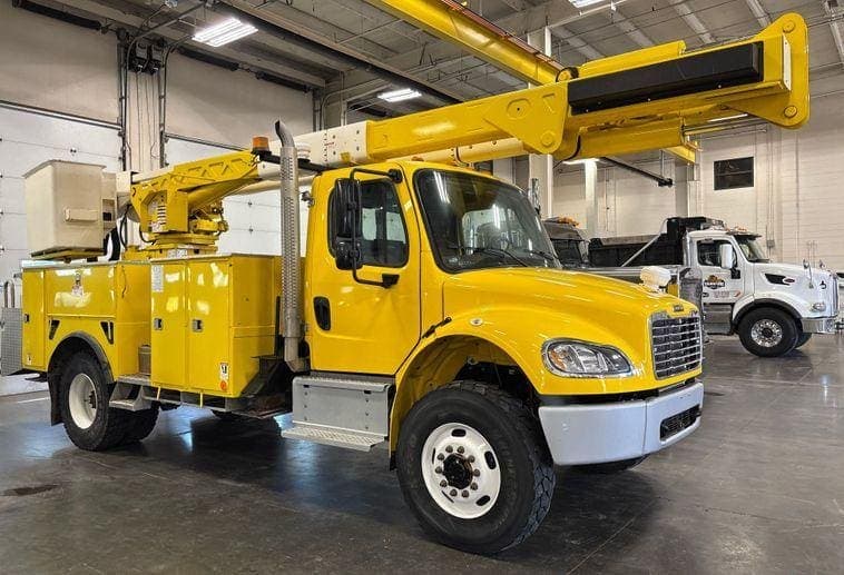 2021 Freightliner M2 4x4 Bucket Truck