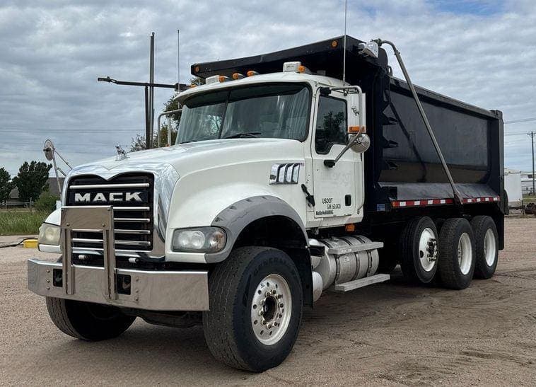 2007 Mack CTP713 Tri-Axle Dump Truck